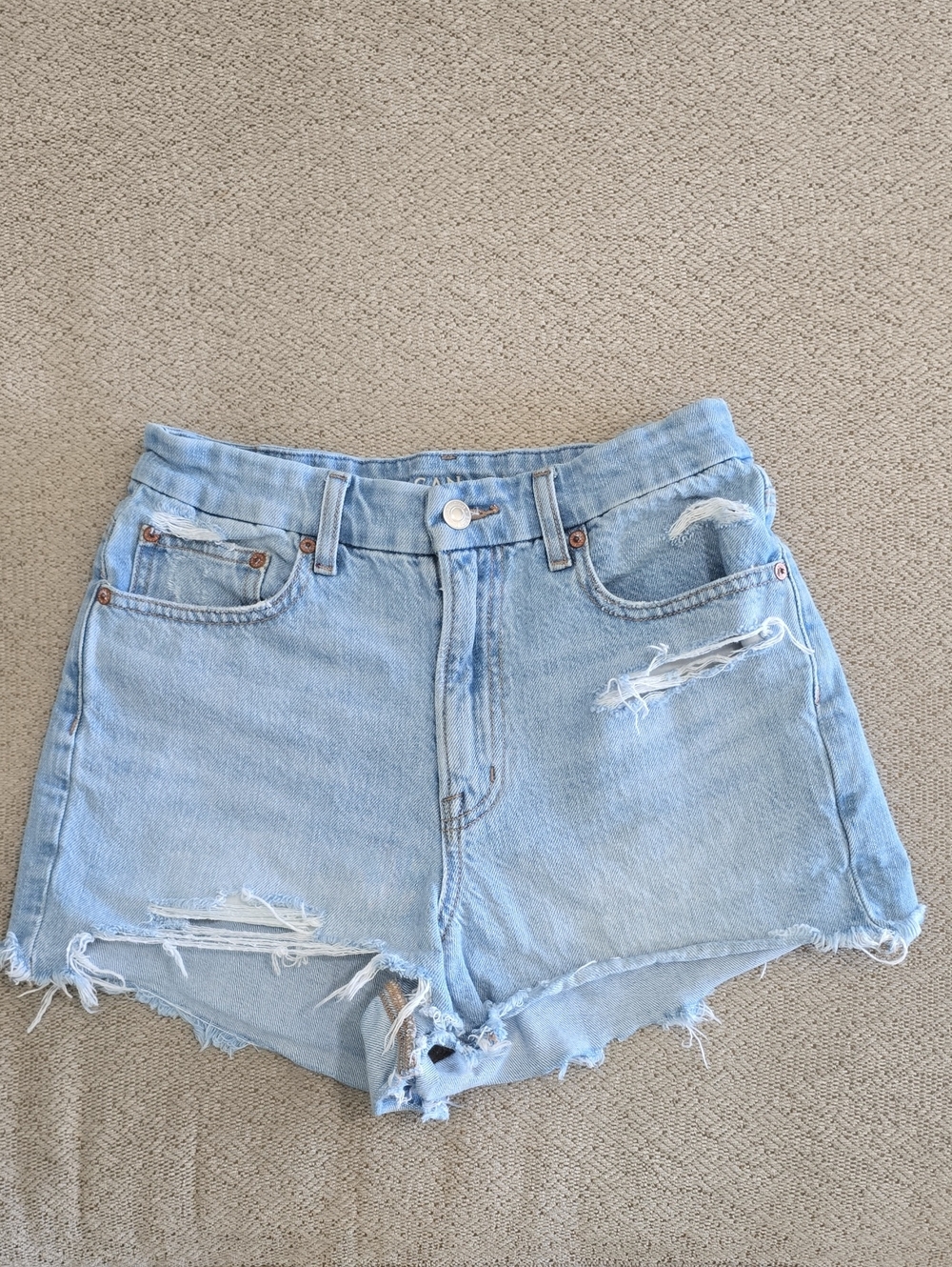 American Eagle Curvy 90's Boyfriend Distressed Strigid Shorts - Size 4